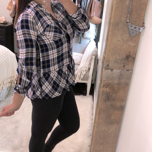 My Michelle size medium blue plaid flannel top - Picture 3 of 7